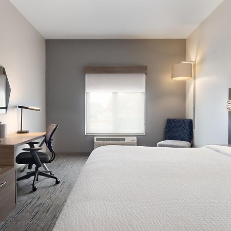 Holiday Inn Express Hotel & Suites Saginaw By Ihg Экстерьер фото