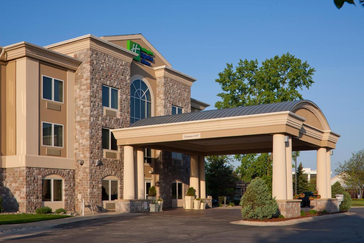 Holiday Inn Express Hotel & Suites Saginaw By Ihg Экстерьер фото