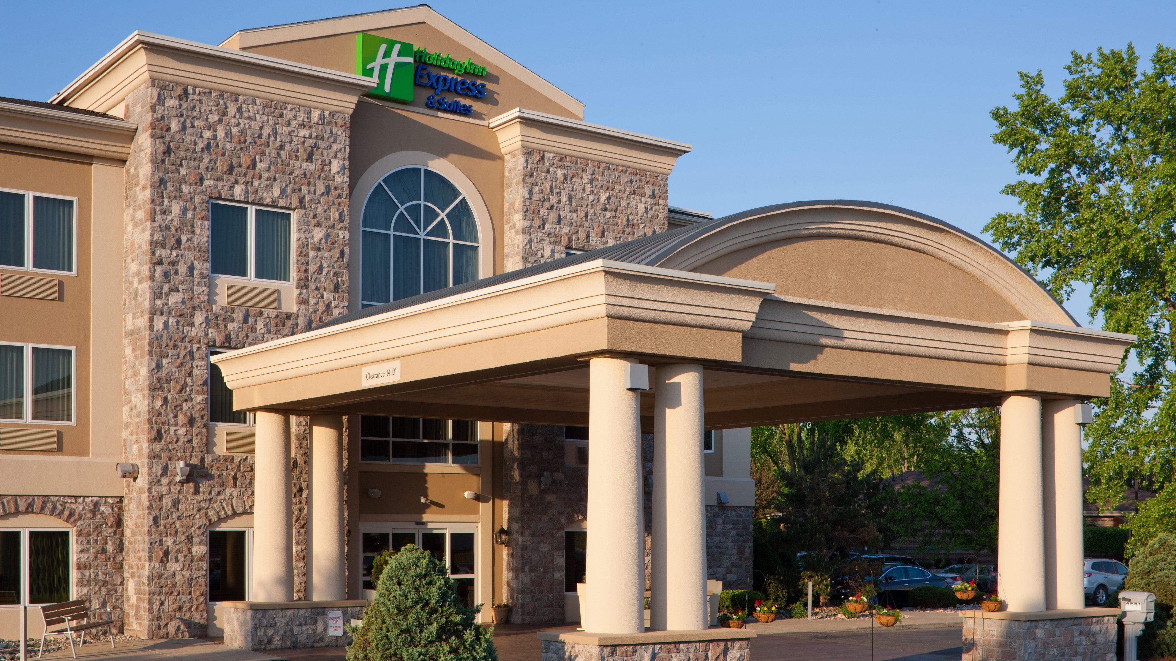Holiday Inn Express Hotel & Suites Saginaw By Ihg Экстерьер фото