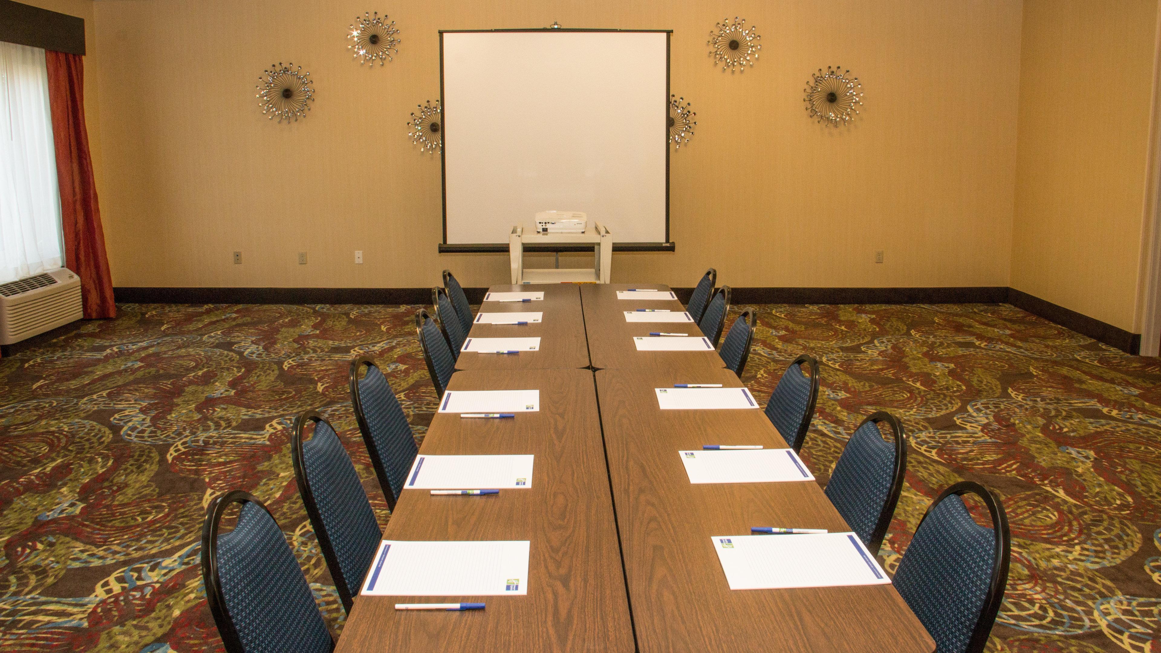 Holiday Inn Express Hotel & Suites Saginaw By Ihg Экстерьер фото