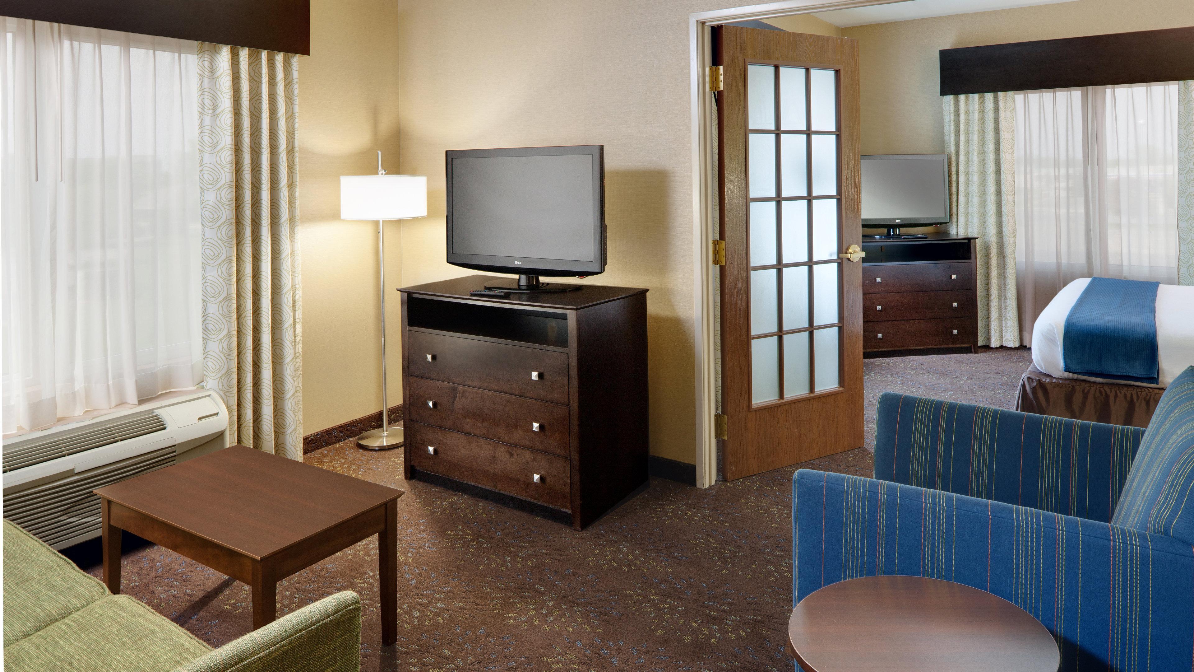Holiday Inn Express Hotel & Suites Saginaw By Ihg Экстерьер фото