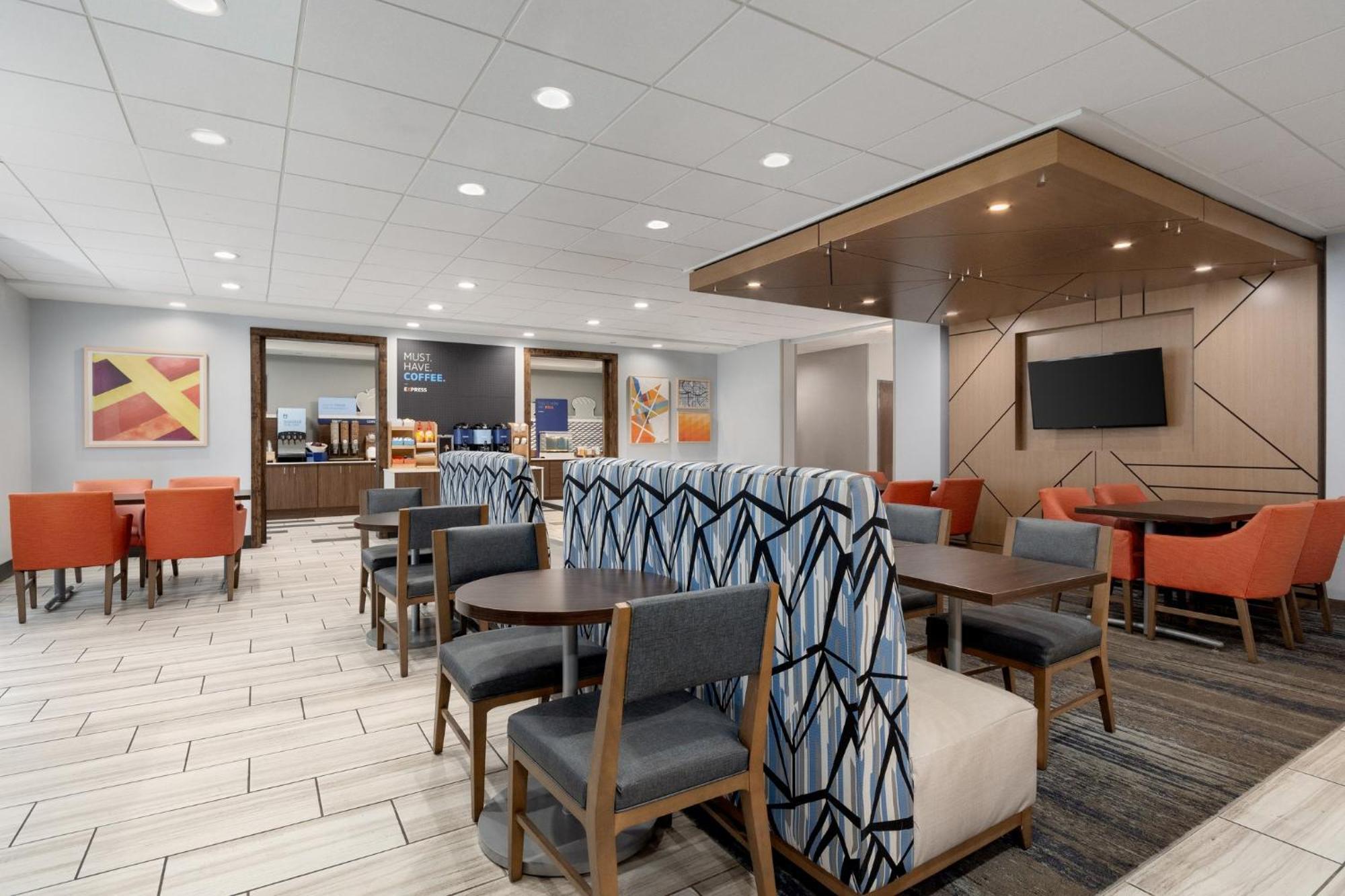 Holiday Inn Express Hotel & Suites Saginaw By Ihg Экстерьер фото